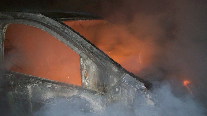 Три автомобиля сгорели в Иванове вечером и ночью 22 сентября