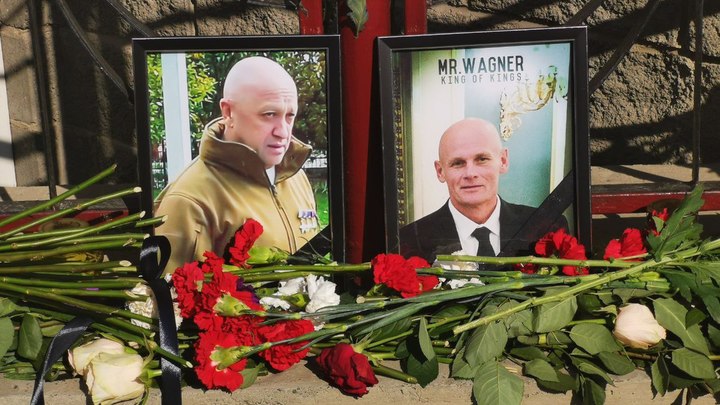 Оружие и боеприпасы: Источник рассказал о находках на месте падения борта Пригожина