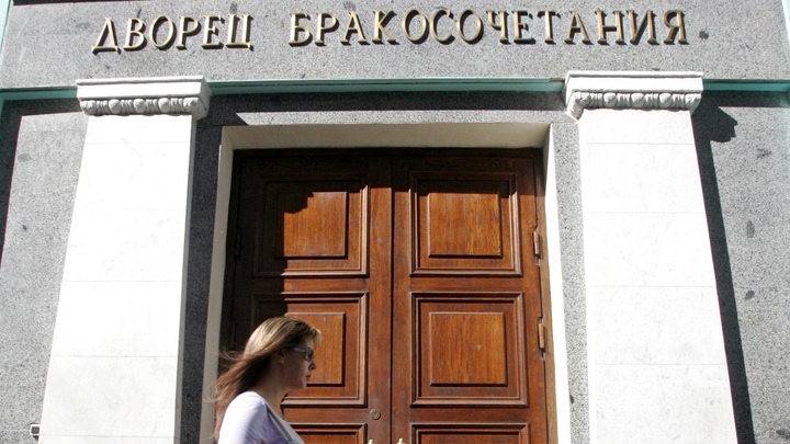 Брак по расчету: у жительницы Новокуйбышевска нашли поддельного мужа