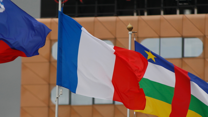 Прокуратура Парижа обвинила Марин Ле Пен в “нецелевом использовании” денег от Евросоюза