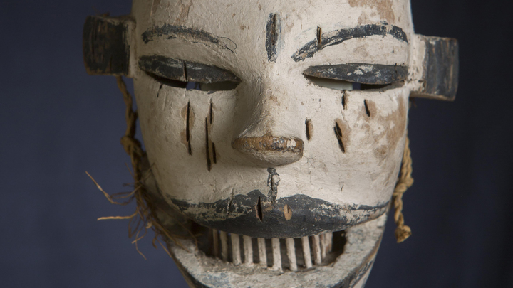 Дело о свинцовых масках: Полиция 56 лет пытается распутать историю смертельного ритуала