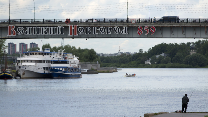 На Запорожье подвели промежуточные итоги шефской помощи от Великого Новгорода