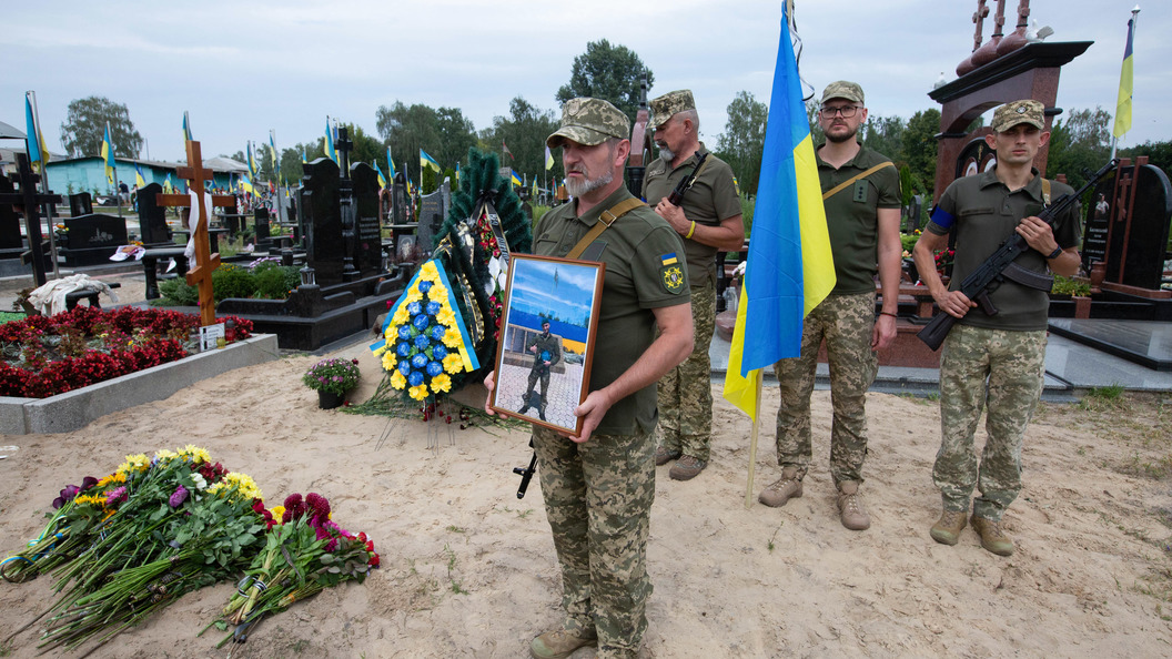 Украина готовится к новой мобилизации: В стране взялись за расширение кладбищ
