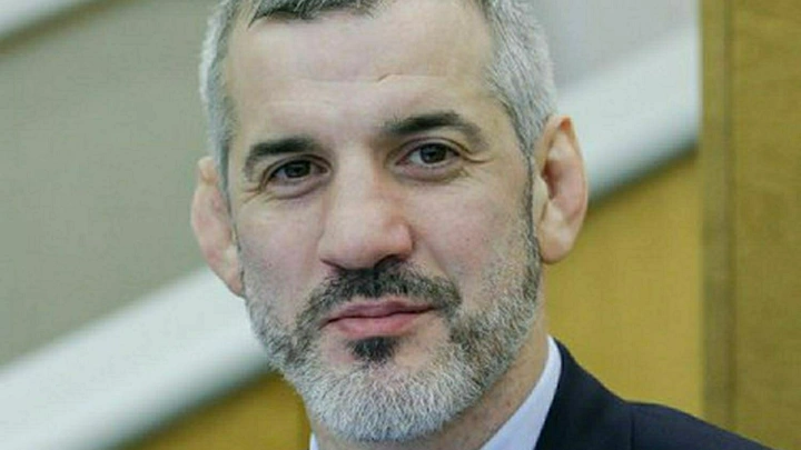 В день гибели борец Бувайсар Сайтиев выпал из окна. Но источник говорят об отравлении опиатами. Почему?