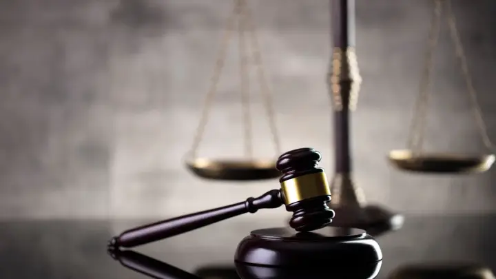 Бойцы гибли, а они наживались: Суд вынес приговор генералу-предателю