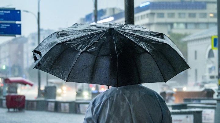 Прохладная погода продержится в Москве и Подмосковье до конца июня
