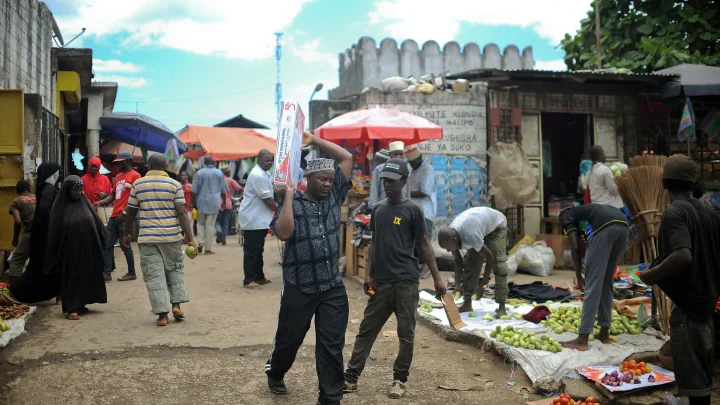 Русские туристы чудом избежали расправы на Занзибаре: Хозяин отеля вышел из себя из-за отзыва: Сказал, что не уйдём живыми