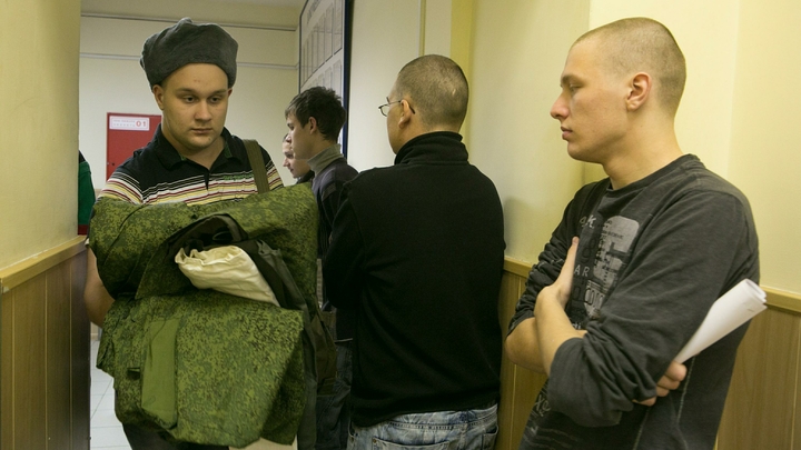 Насколько повысят штрафы за неявку в военкомат без причины