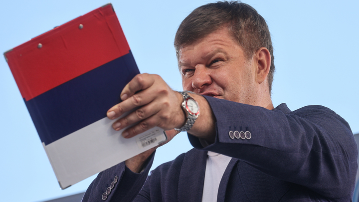 Губерниев пристыдил чиновников после смерти биатлониста, чемпиона мира Ковалёва