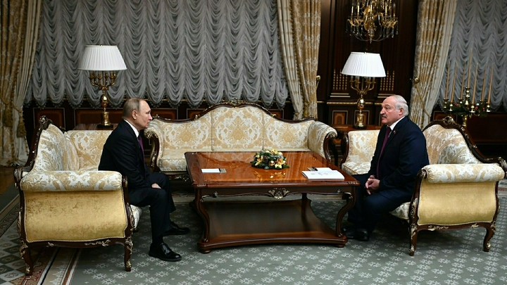 Лукашенко и Путин расставили все точки над i за чашкой чая