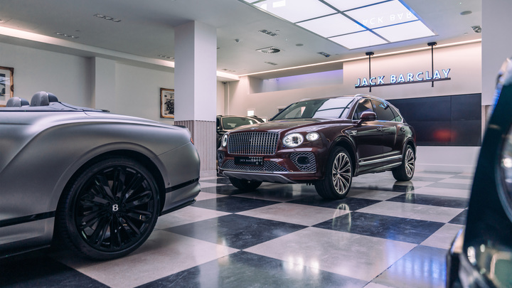 Сильно продешевили: В минфине Казахстана рассказали, за сколько продали Bentley