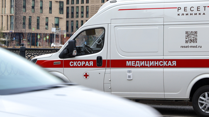 В Москве сделавшей замечание о мусоре пенсионерке сломали нос