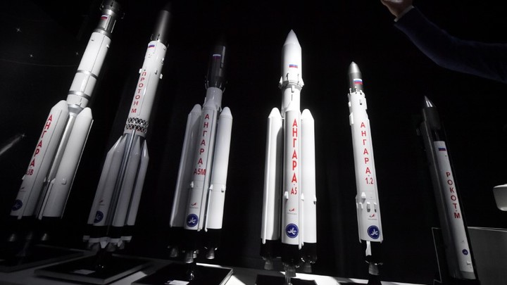 Русские хотят заполонить орбиту сверхлёгкими ракетами: Как пирожки