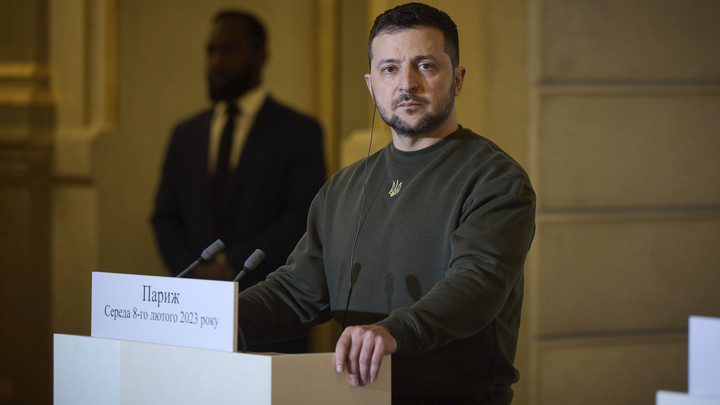 У Зеленского возник конфликт с украинским генералом – 19fortyfive