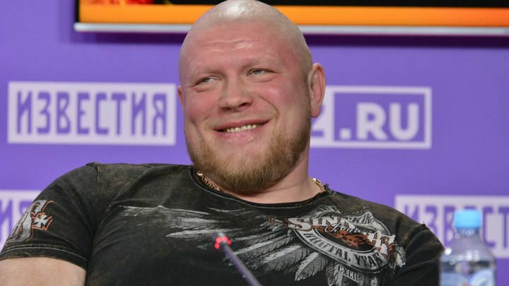 Адвокат Максима Новоселова опровергает причастность бойца к изнасилованию по данным экспертизы