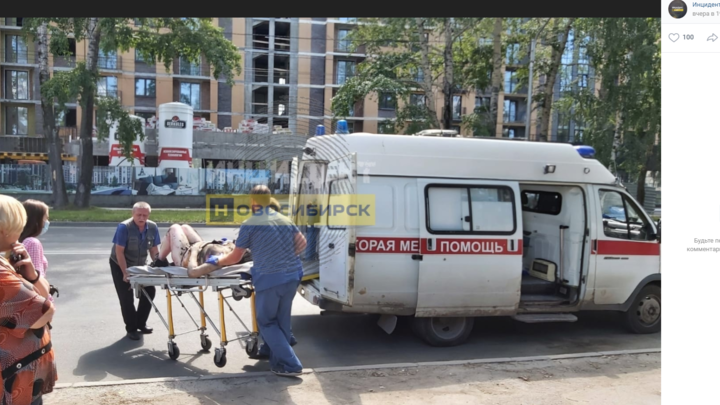 В Новосибирске рядом с остановкой АЗС загорелась женщина