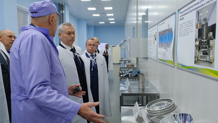 Новосибирская область и Беларусь развивают импортозамещение оптики и микроэлектроники