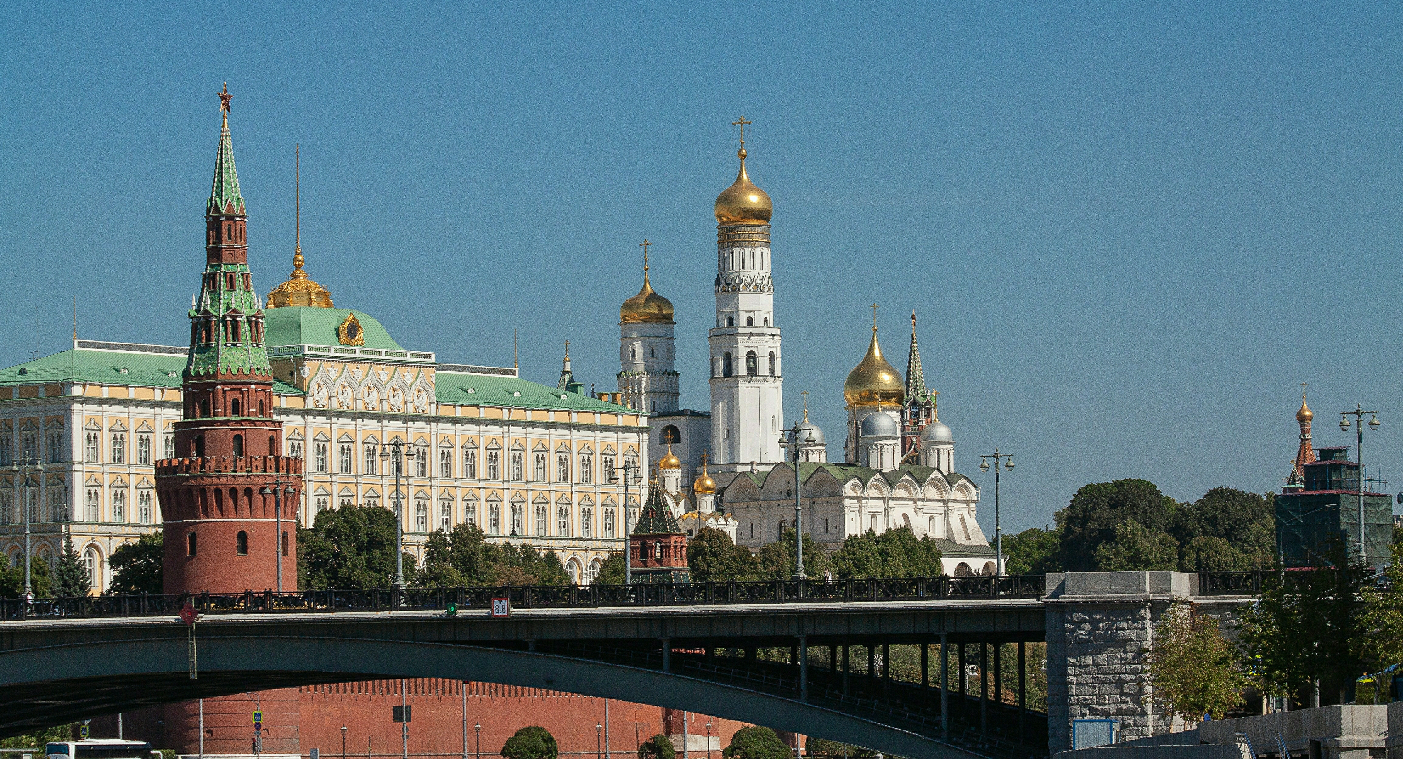 Кремль. Кремль фото. Кремль до и после. Киев Кремль.